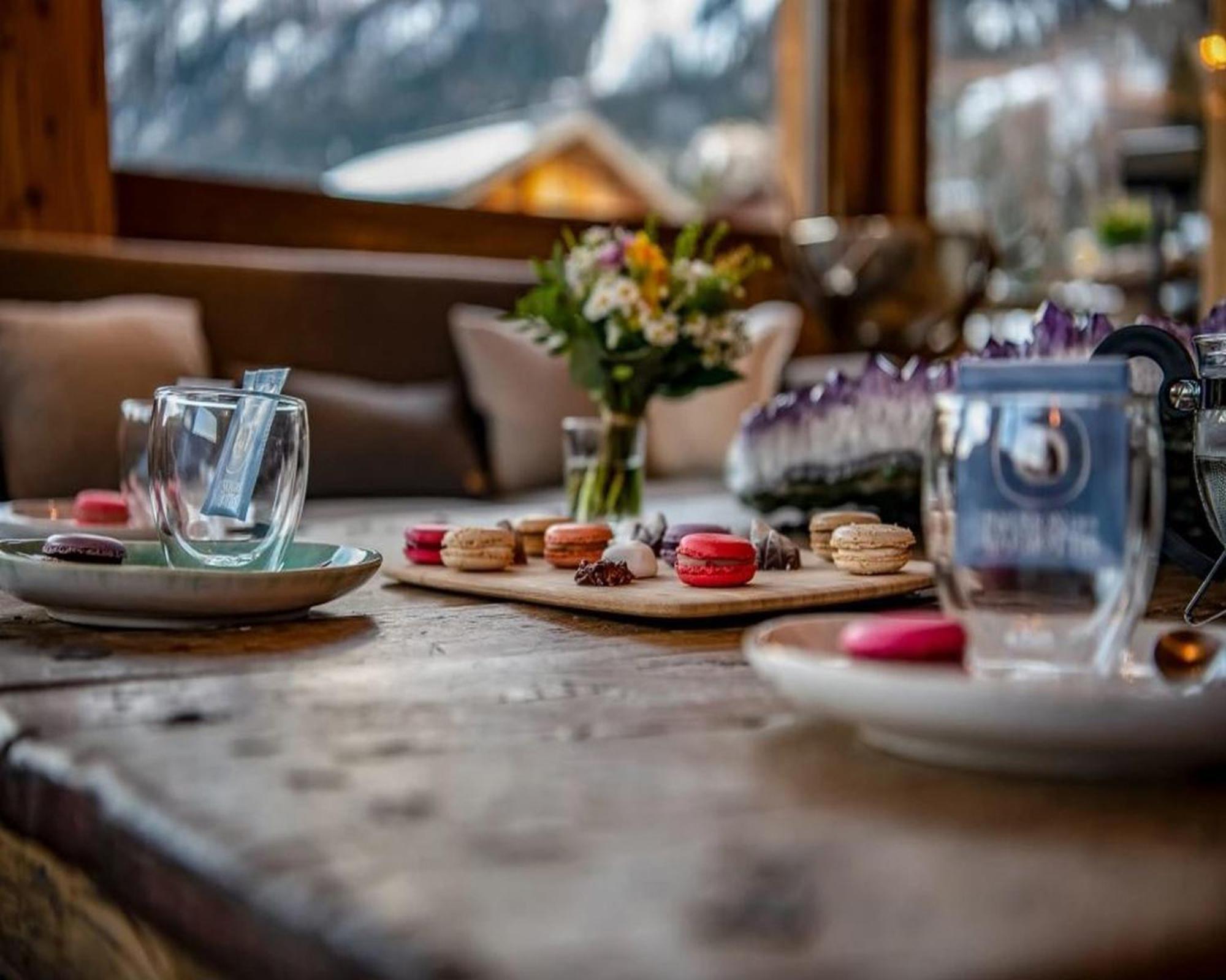 Apartamento Chalet Zermatt: Indulge In Opulence Amidst Nature Exterior foto